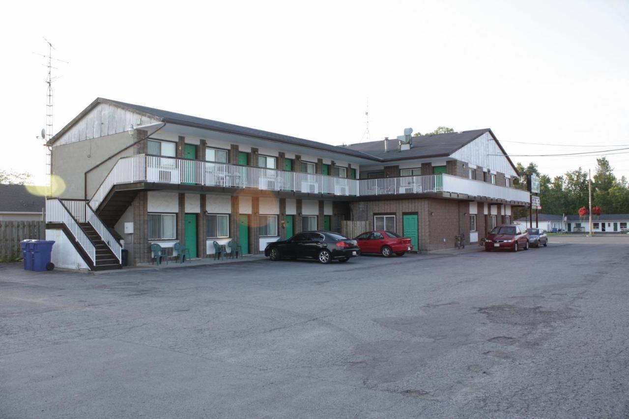 Tropicana Inn Niagara-Fälle Exterior foto
