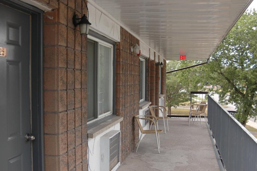 Tropicana Inn Niagara-Fälle Exterior foto